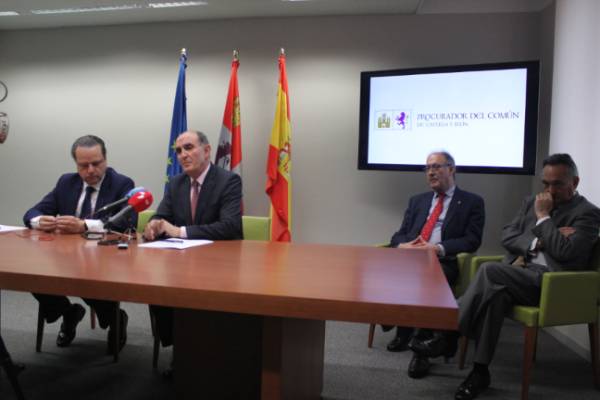 Encuentro con el Procurador del Común